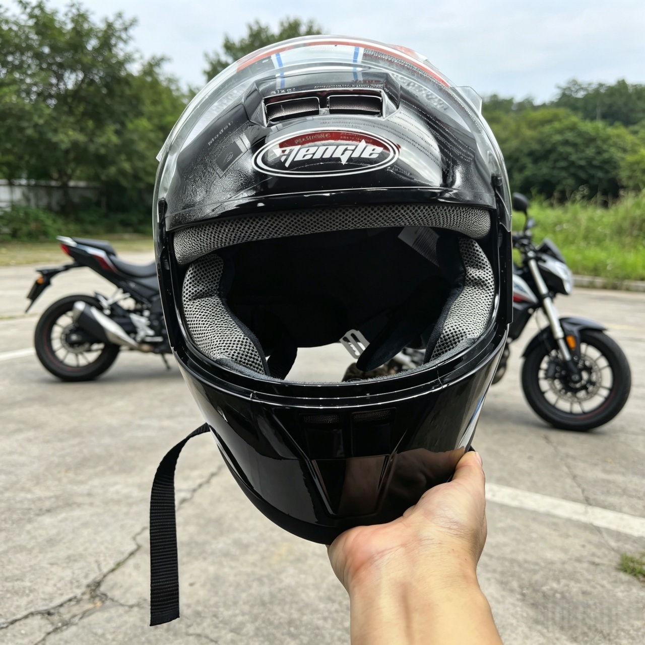 Dual Visor Motorcycle Racing Helmet - خوذة دراجة نارية كاملة الوجه بواقي