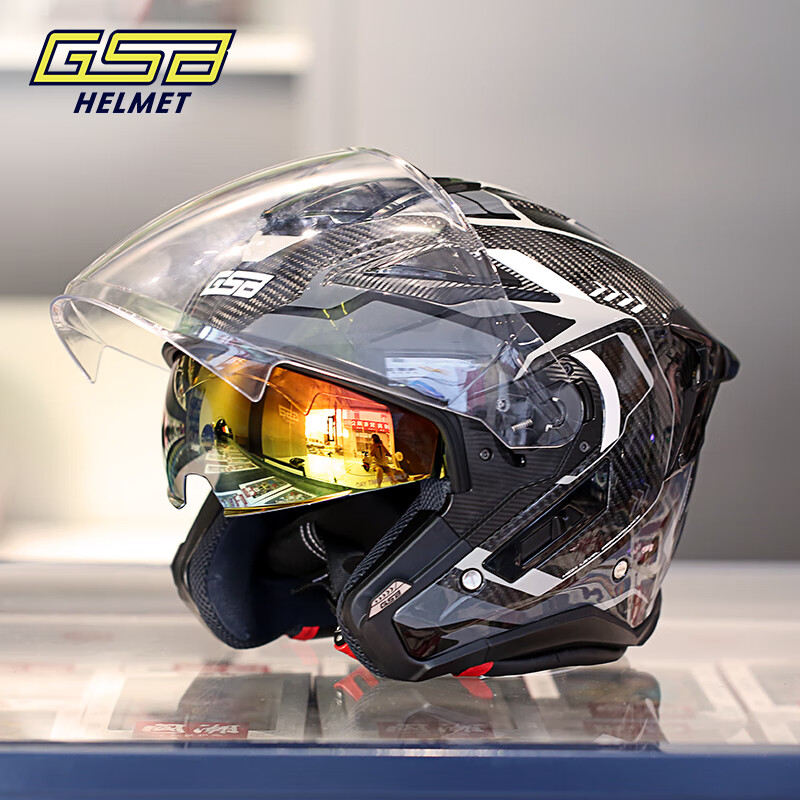خوذة دراجة نارية من ألياف الكر - مراجعة Carbon Fiber Lightweight Motorcycle Helmet وسعره